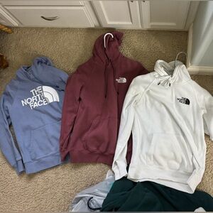 Lot of 3 ‘The North Face Hoodies’